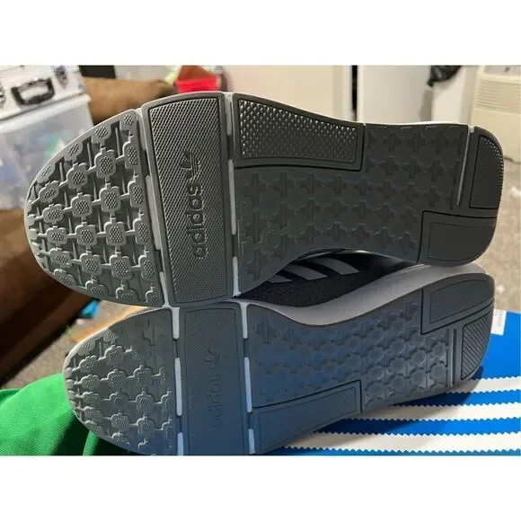 ADIDAS SWIFT RUN 22 LO SLIP-ON SNEAKER TRAINER MEN SHOES GREY/WHITE SIZE 12 NEW